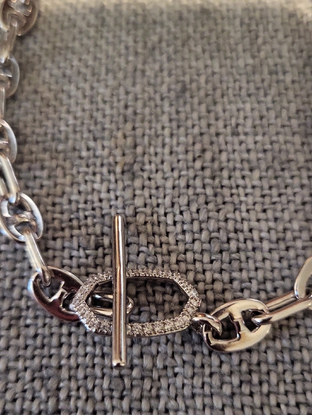 Kendra Scott "Elisa" Toggle Silver Link Chain Necklace - Picture 3 of 5